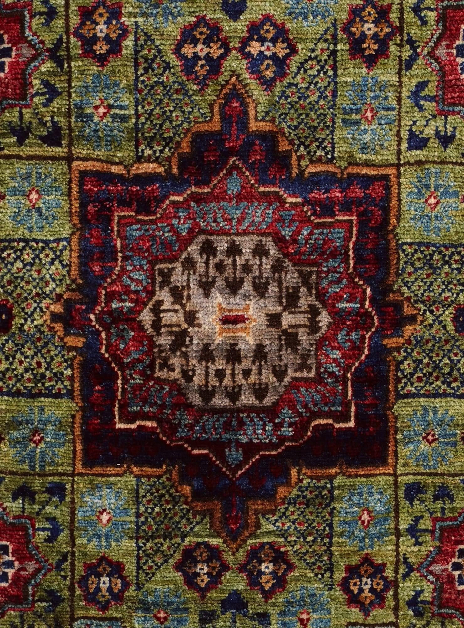 2' x 3' 3 Hand Knotted Mamluk Ziegler Rug