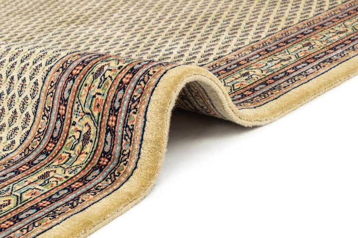 5' 7 x 8' Hand Knotted Mir Oriental Wool Rug