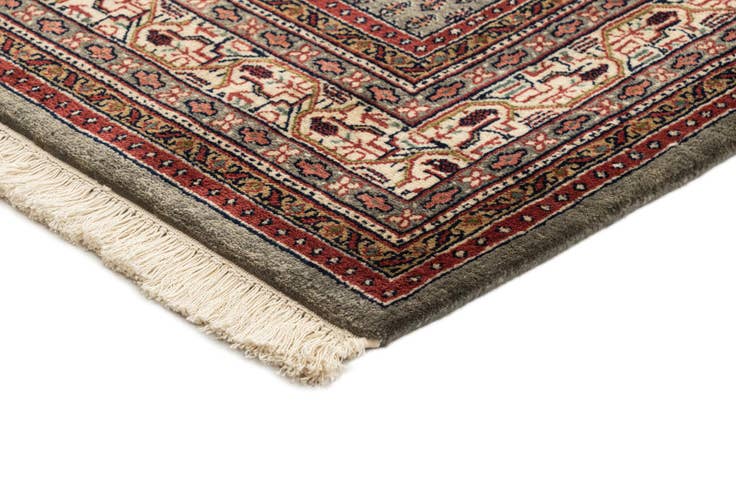 Detail image of 5' 10 x 7' 9 Hand Knotted Mir Wool Rug