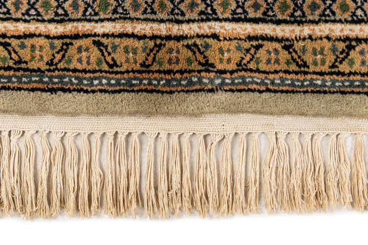 6' 7 x 9' 9 Hand Knotted Mir Wool Rug