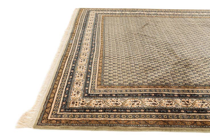 Detail image of 6' 7 x 9' 9 Hand Knotted Mir Wool Rug
