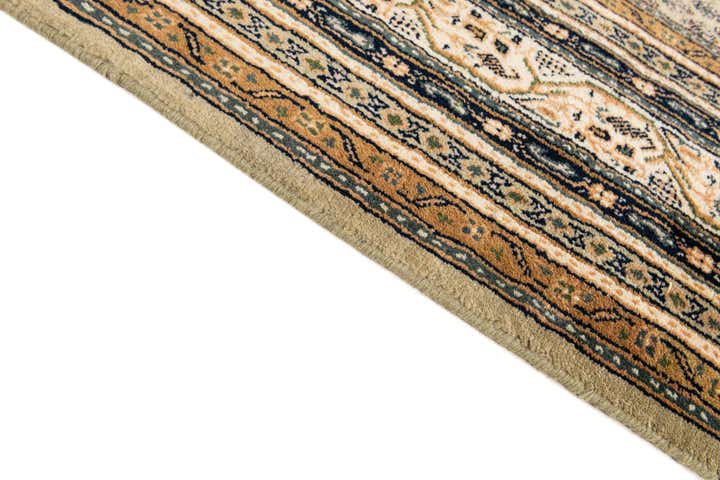 6' 7 x 9' 9 Hand Knotted Mir Wool Rug