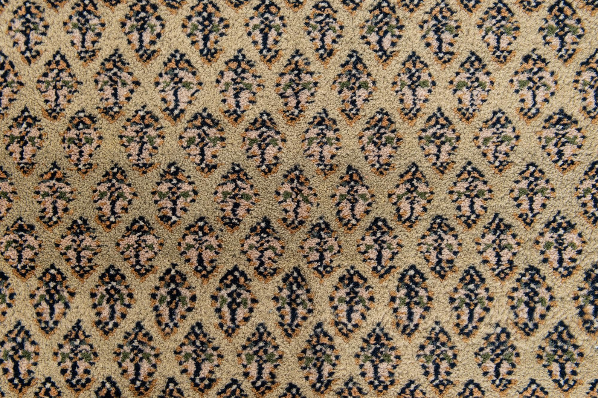 6' 7 x 9' 9 Hand Knotted Mir Wool Rug