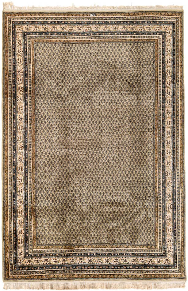 Detail image of 6' 7 x 9' 9 Hand Knotted Mir Wool Rug