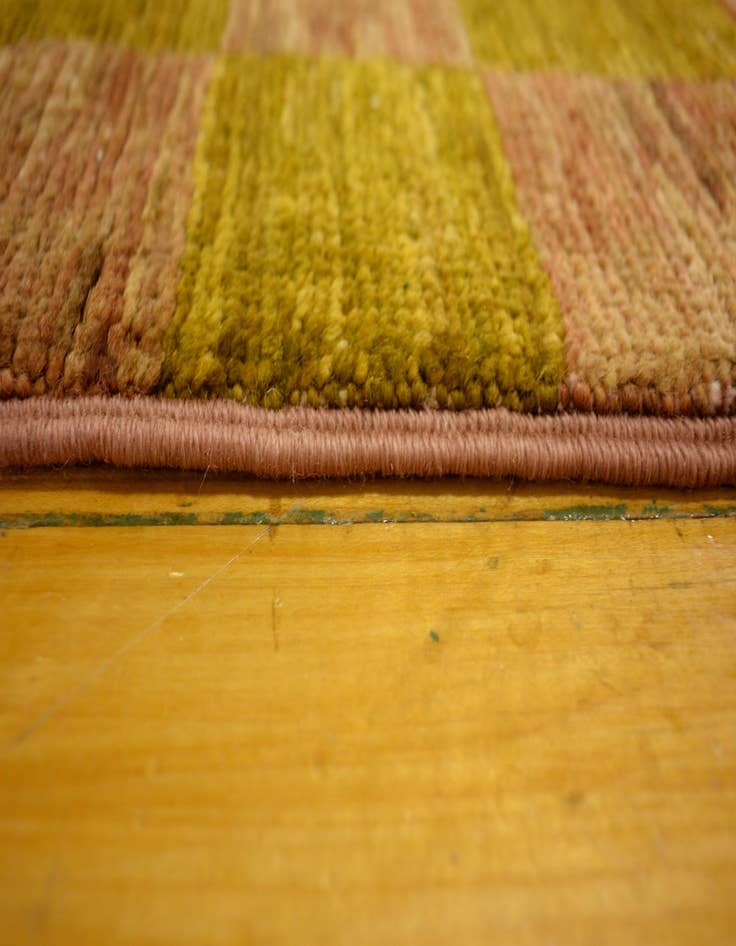 Detail image of 3' 2 x 4' 10  Hand Knotted Modern Ziegler Oriental Rug