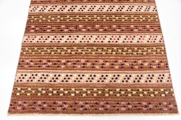 Detail image of 4' x 6' Hand Knotted Modern Ziegler Rug