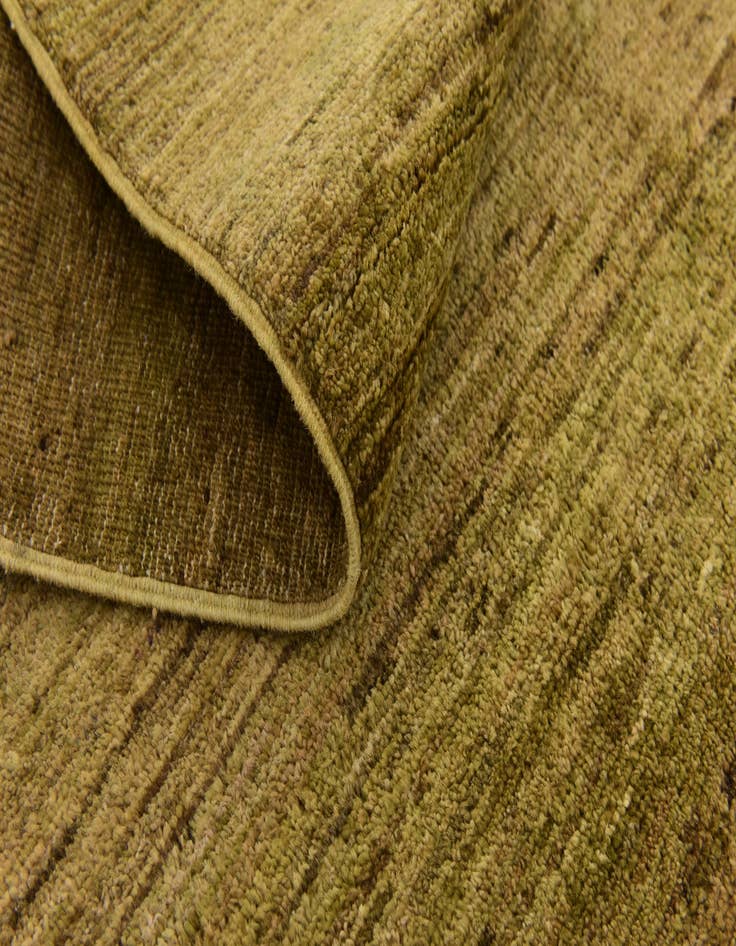 Detail image of 6' 3 x 8' 5 Hand Knotted Modern Ziegler Rug