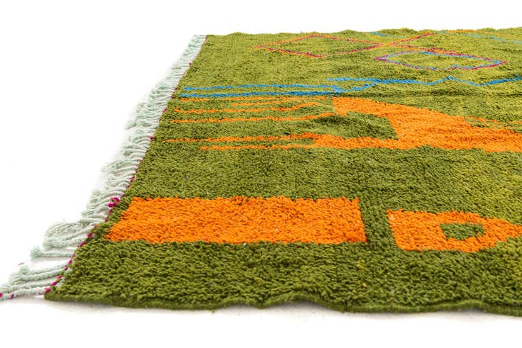 Detail image of 6' 10 x 9' 4 Hand Knotted Moroccan Wool Rug