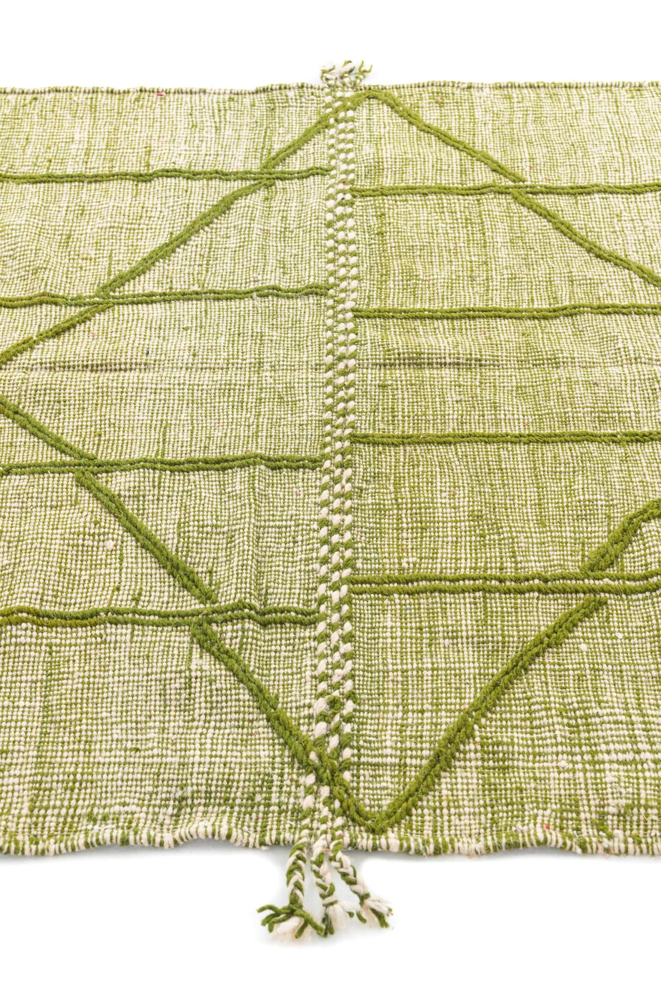 5' x 8' 5 Hand Knotted Moroccan Wool Rug