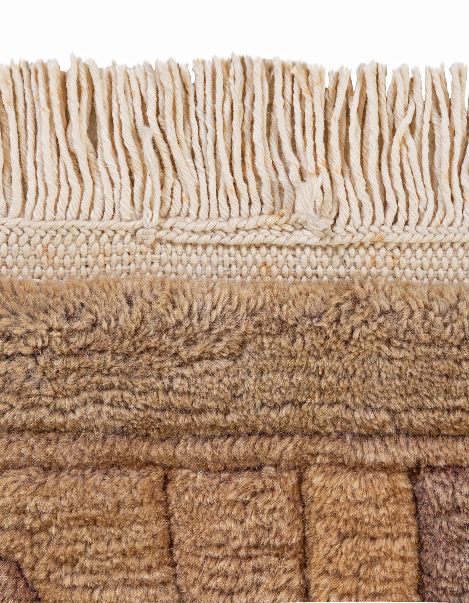 5' 5 x 7' 6 Hand Knotted Nepal Wool Rug