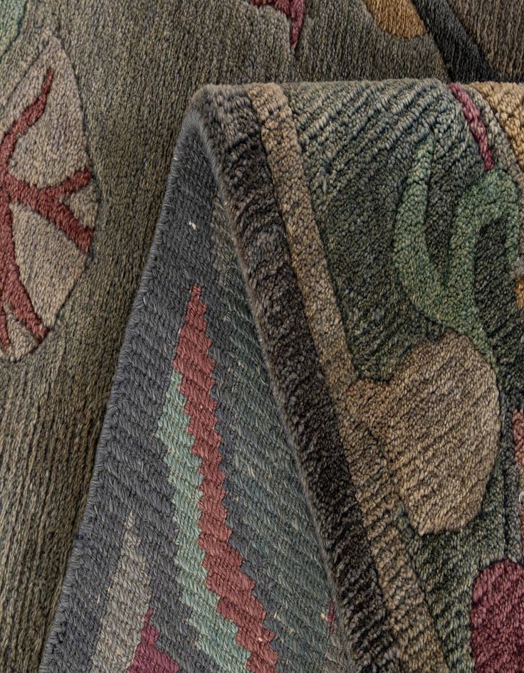 Detail image of 3' 3 x 5' 6 Hand Knotted Nepal Wool Rug