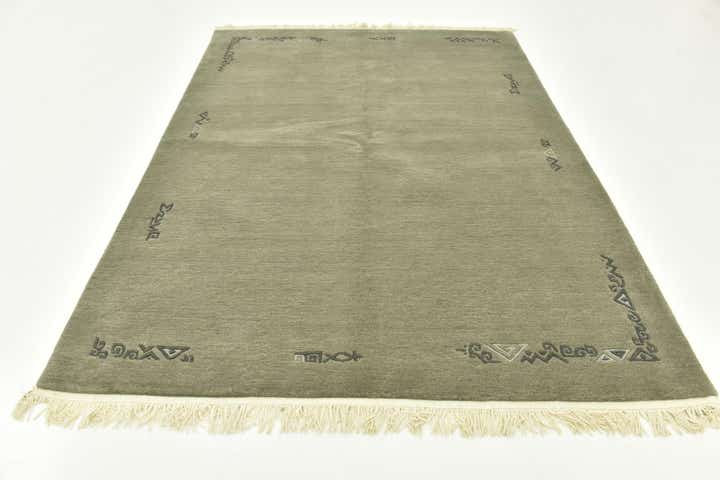 5' 7 x 7' 10 Hand Knotted Nepal Wool Rug