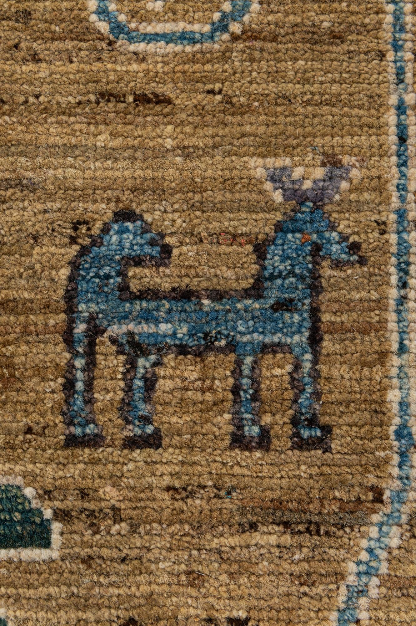 8' 5 x 9' 10 Hand Knotted Oushak Wool Rug