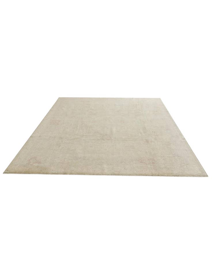 Detail image of 8' 4 x 9' 9 Hand Knotted Oushak Wool Rug