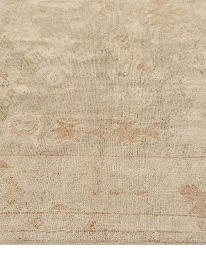 5' 2 x 7' Hand Knotted Oushak Wool Rug