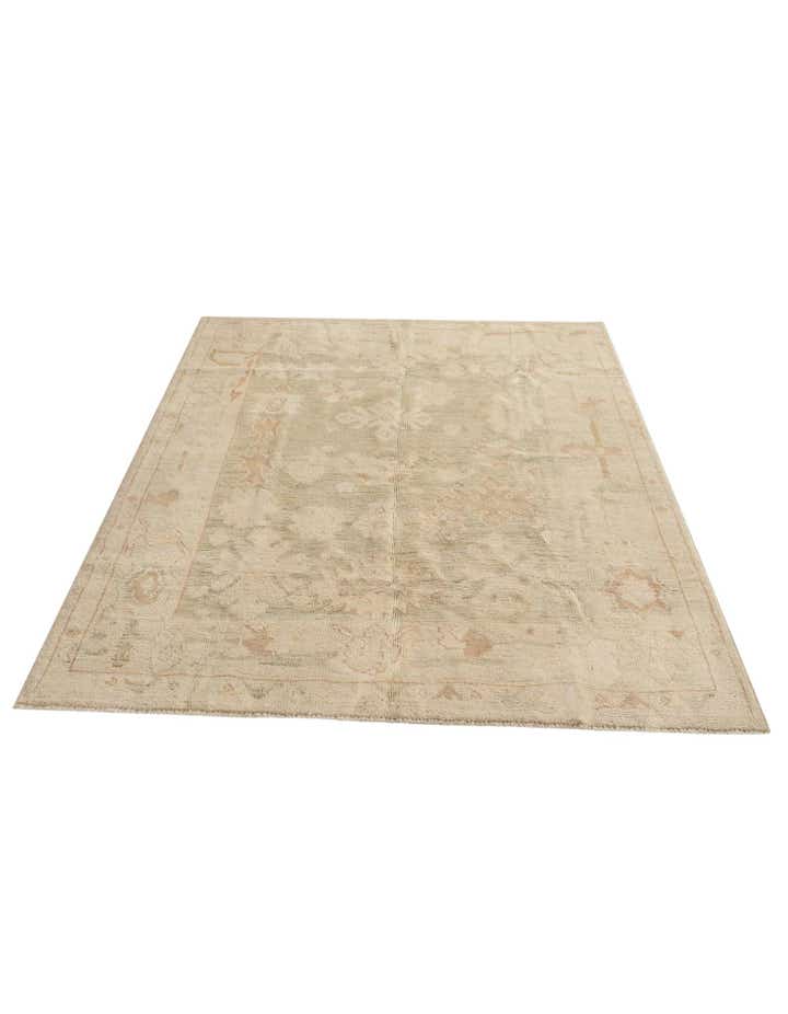 5' 2 x 7' Hand Knotted Oushak Wool Rug