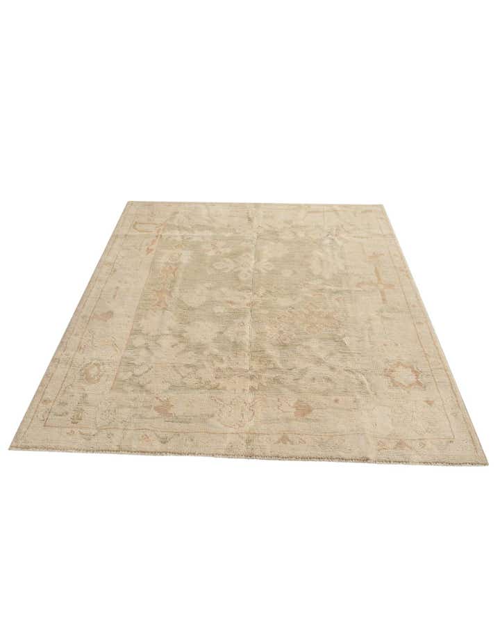 5' 2 x 7' Hand Knotted Oushak Wool Rug