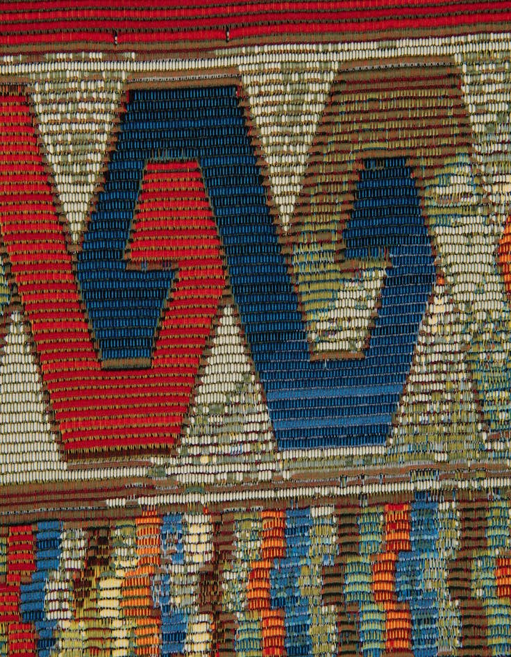 Detail image of 5' 3 x 7' 8 Washable Modern Indoor / Outdoor Rug