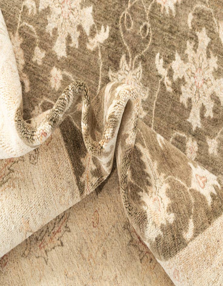 Detail image of 5' 6 x 8'  Hand Knotted Peshawar Ziegler Oriental Rug