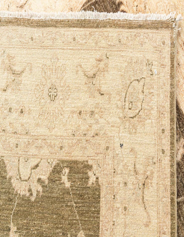 Detail image of 5' 5 x 8' 3  Hand Knotted Peshawar Ziegler Oriental Rug