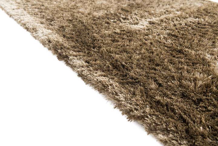 3' 4 x 5' 6 Solid Shag Rug