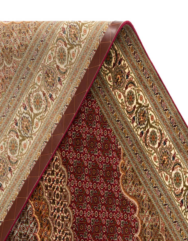 Detail image of 5' x 6' 9 Tabriz Mahi Rug