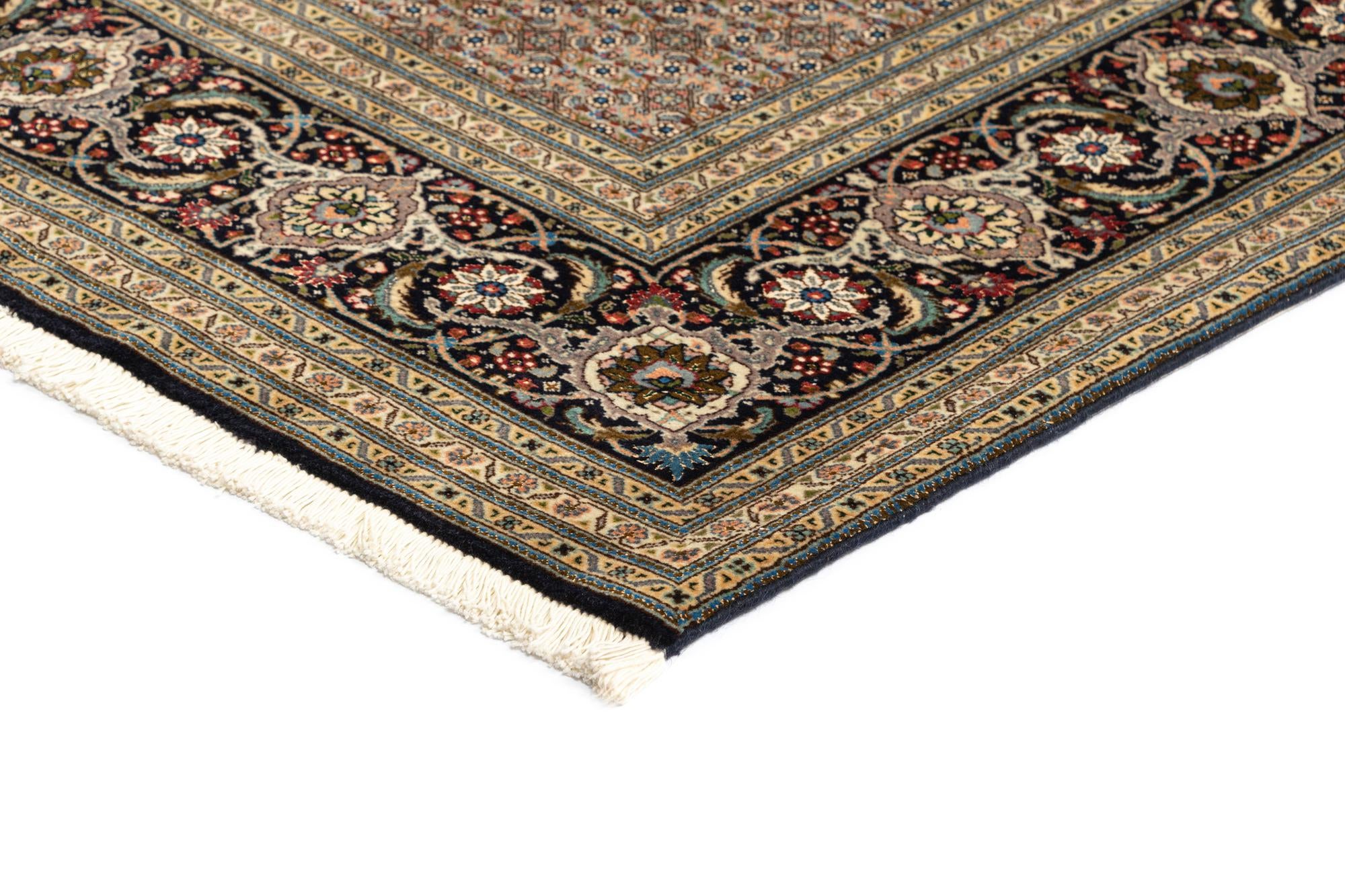 6' 8 x 9' 11 Tabriz Mahi Rug