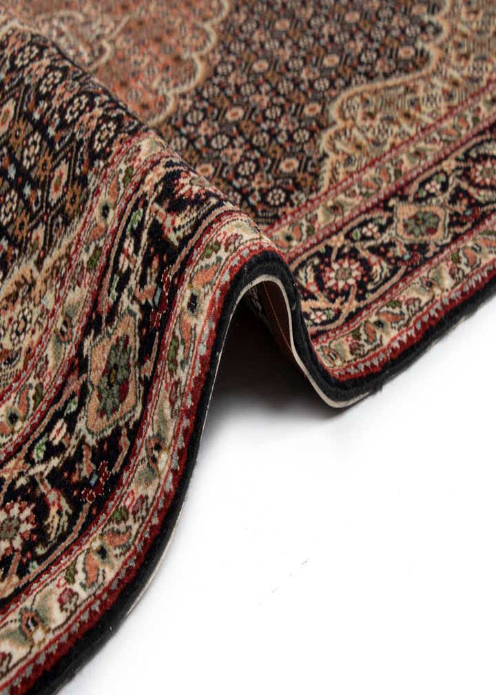 3' 4 x 4' 11 Tabriz Mahi Rug