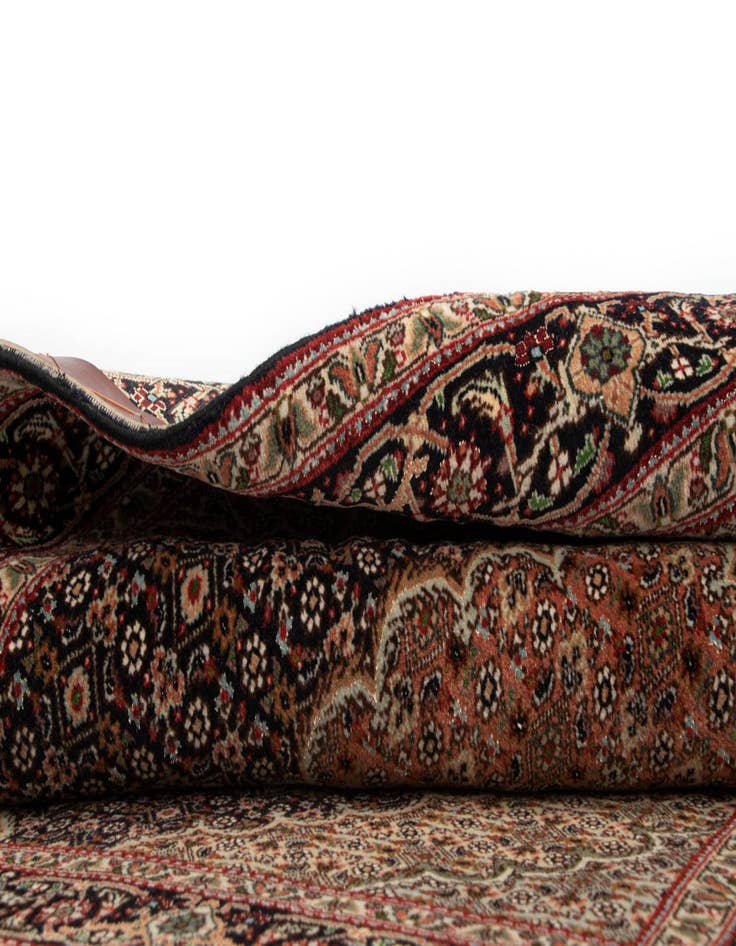 Detail image of 3' 4 x 4' 11 Tabriz Mahi Rug