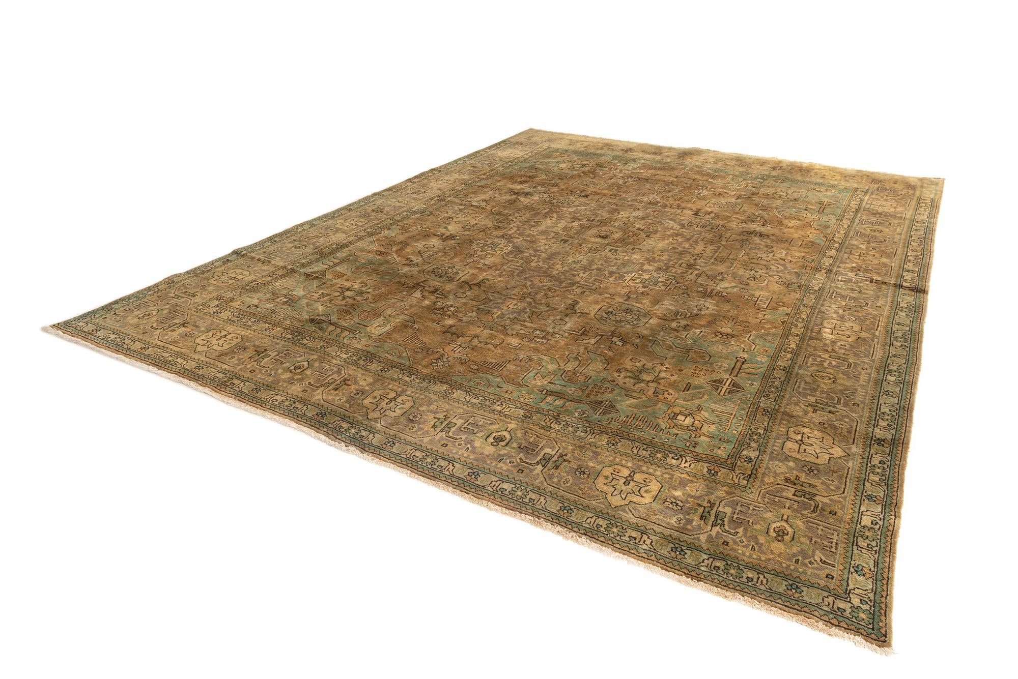 10' x 13' Tabriz Rug