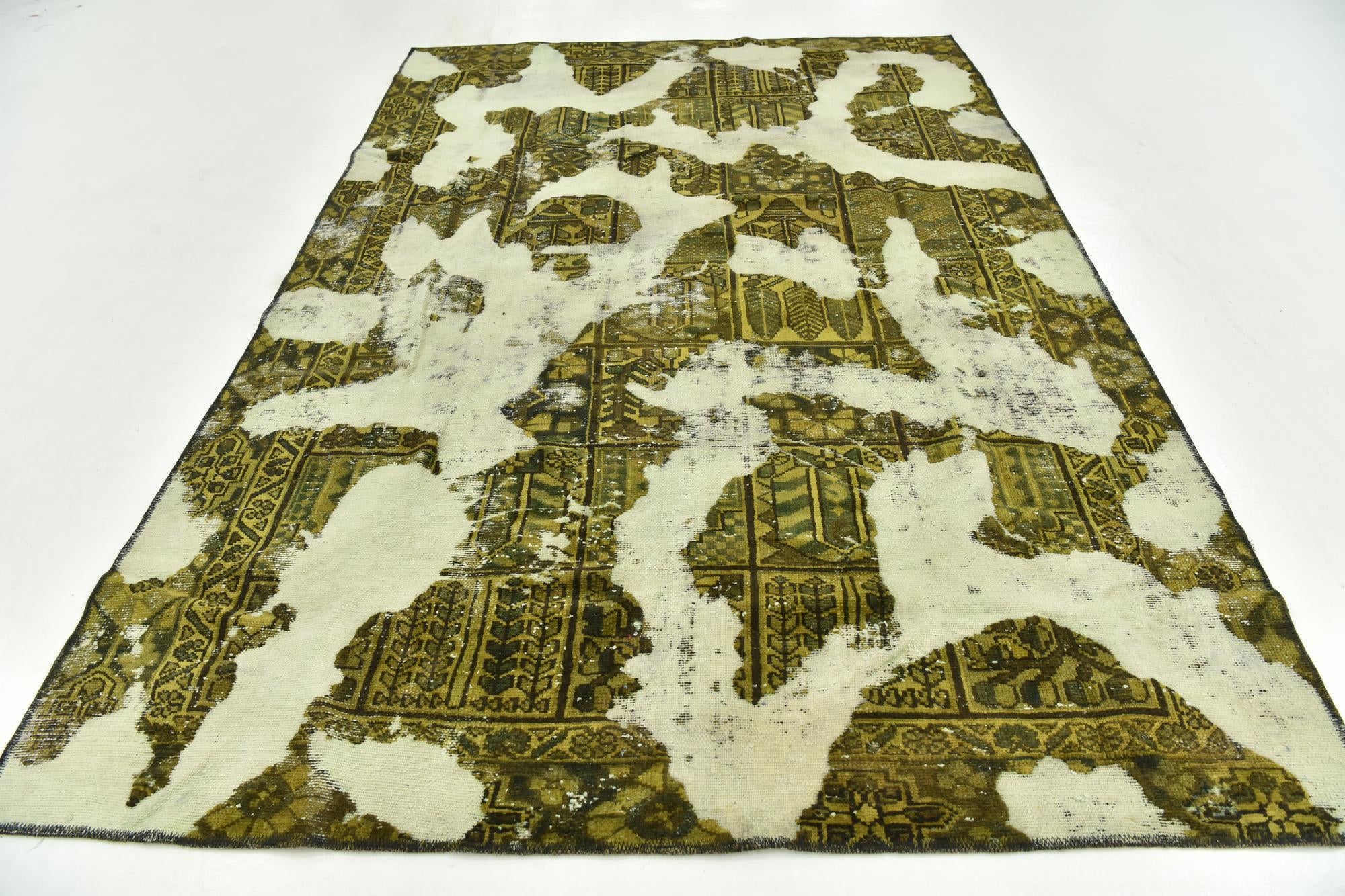 6' x 8' 9 Hand Knotted Ultra Vintage Persian Wool Rug