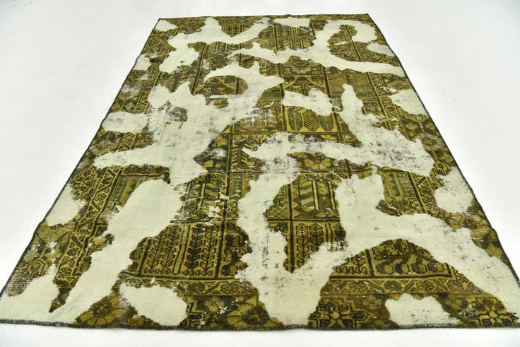 Detail image of 6' x 8' 9 Hand Knotted Ultra Vintage Persian Wool Rug
