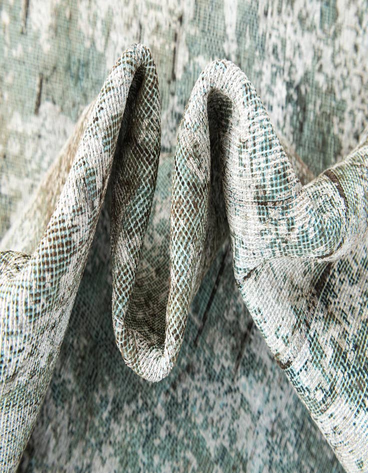 Detail image of 9' 7 x 12' 10  Hand Knotted Ultra Vintage Persian Wool Rug