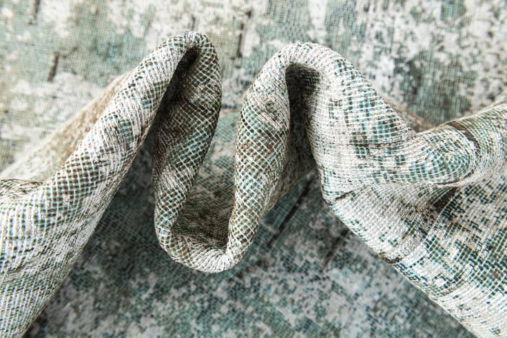 Detail image of 9' 7 x 12' 10 Hand Knotted Ultra Vintage Persian Wool Rug