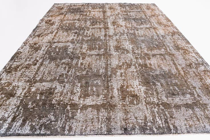 Detail image of 8' 6 x 12' Hand Knotted Ultra Vintage Persian Wool Rug