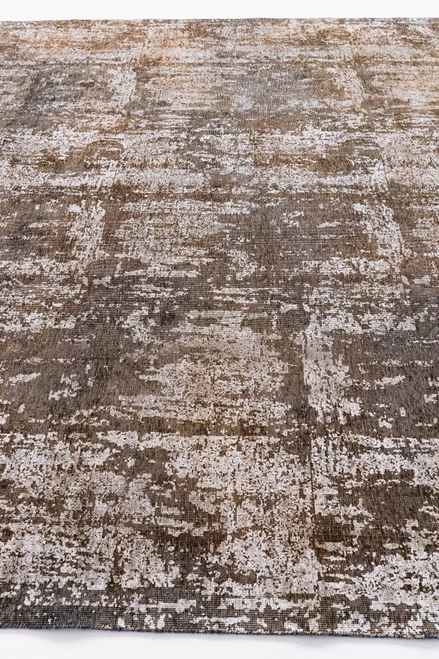 Detail image of 8' 6 x 12' Hand Knotted Ultra Vintage Persian Wool Rug