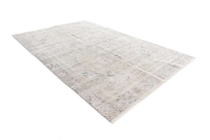5' 9 x 8' 8 Hand Knotted Ultra Vintage Persian Wool Rug