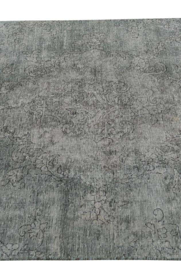 Detail image of 4' 1 x 6' 7 Hand Knotted Ultra Vintage Persian Wool Rug