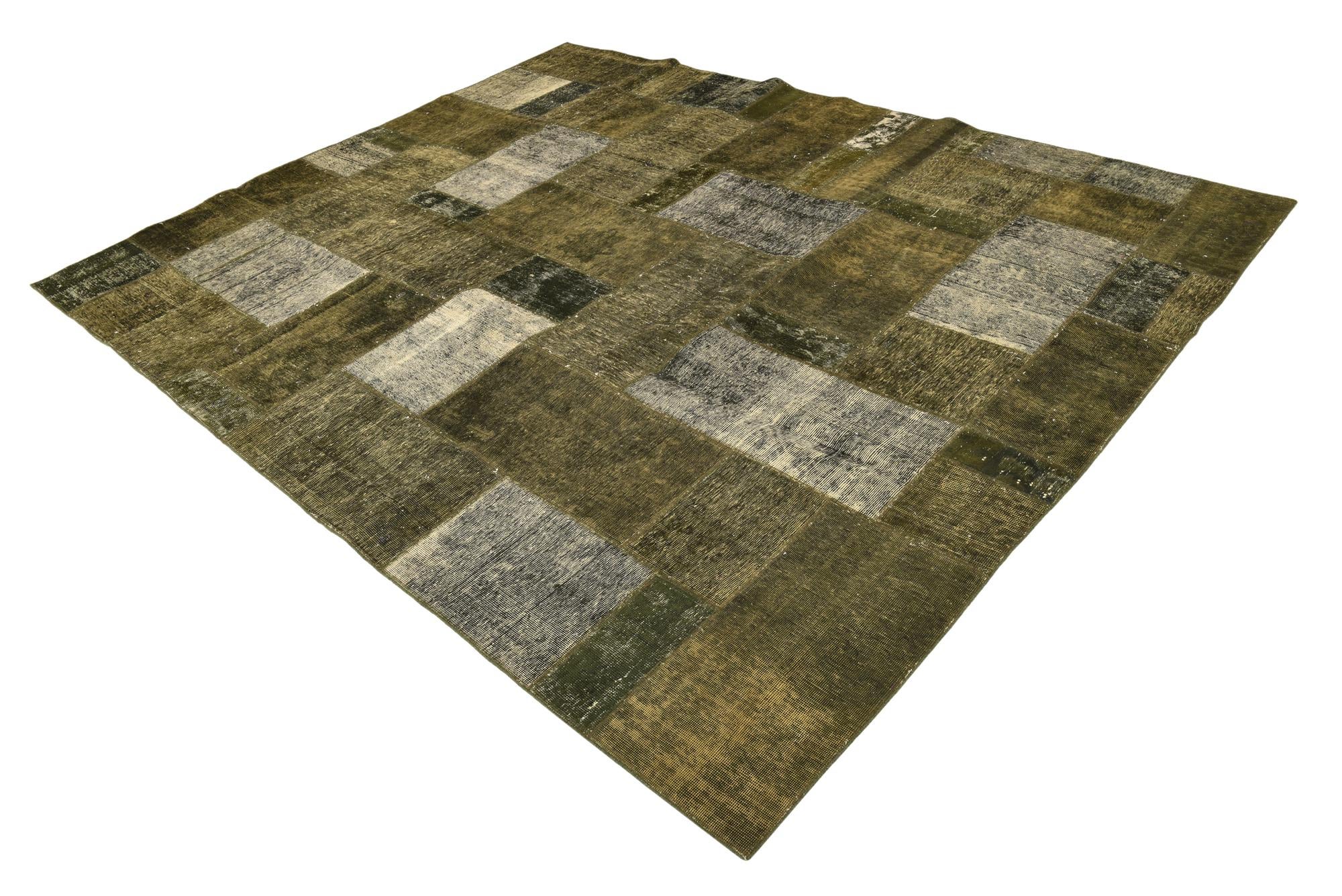 8' x 10' 1 Hand Knotted Ultra Vintage Persian Wool Rug