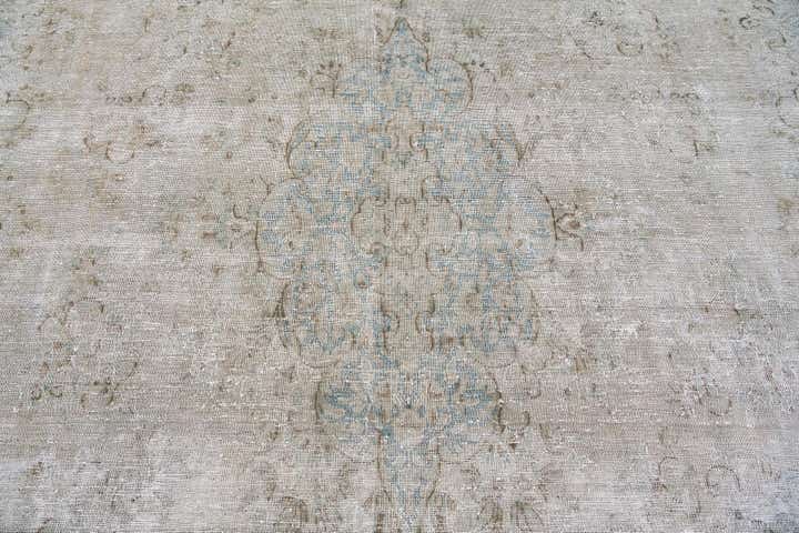 8' 9 x 12' Hand Knotted Ultra Vintage Persian Wool Rug