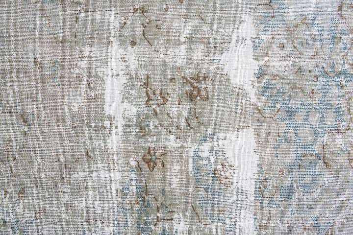 8' 9 x 12' Hand Knotted Ultra Vintage Persian Wool Rug