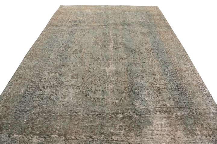 7' 10 x 10' 10 Hand Knotted Ultra Vintage Persian Wool Rug