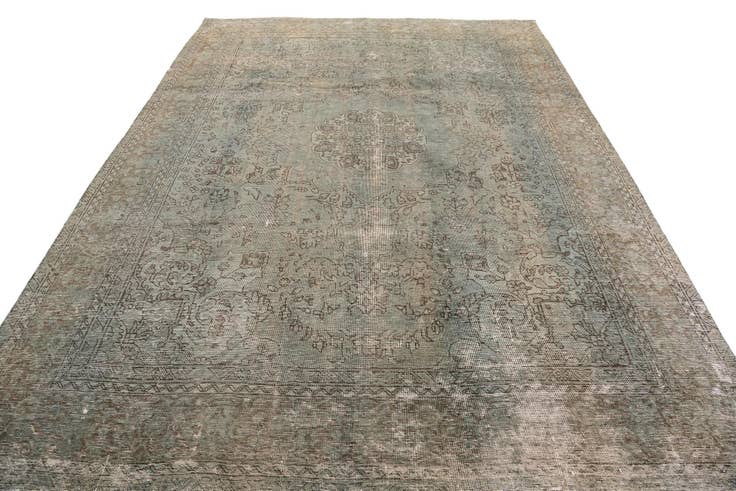 Detail image of 7' 10 x 10' 10 Hand Knotted Ultra Vintage Persian Wool Rug