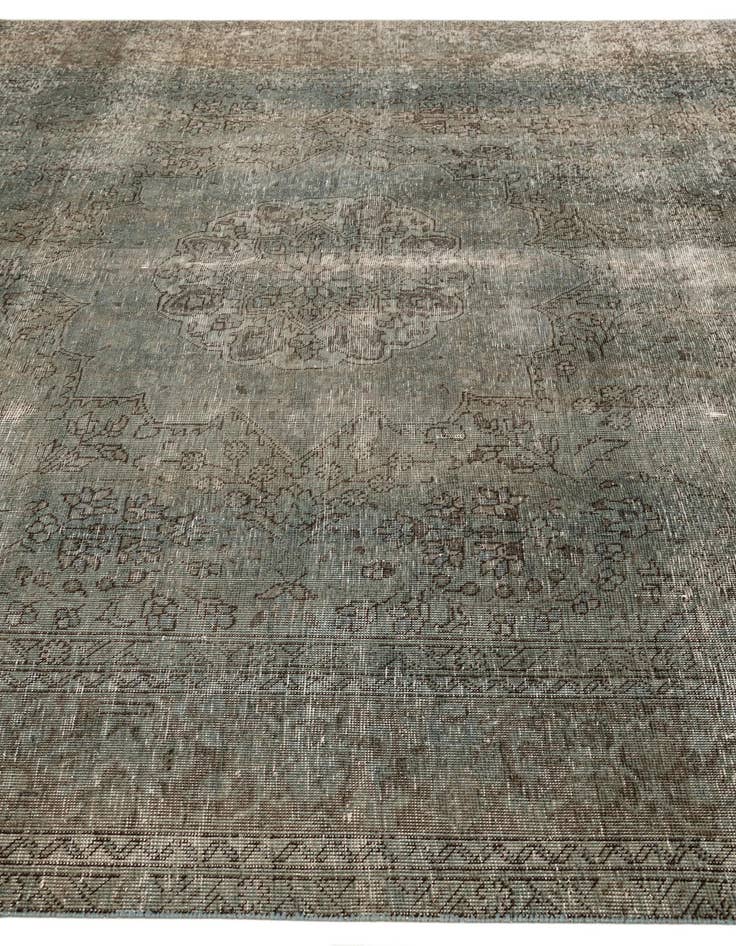 Detail image of 7' 10 x 10' 10  Hand Knotted Ultra Vintage Persian Wool Rug