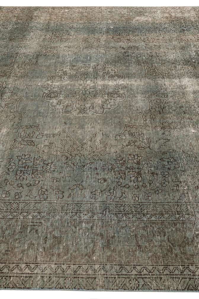 7' 10 x 10' 10 Hand Knotted Ultra Vintage Persian Wool Rug