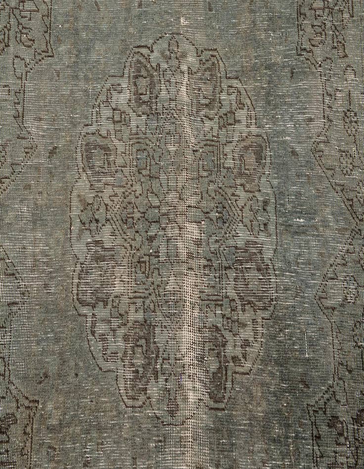 Detail image of 7' 10 x 10' 10  Hand Knotted Ultra Vintage Persian Wool Rug