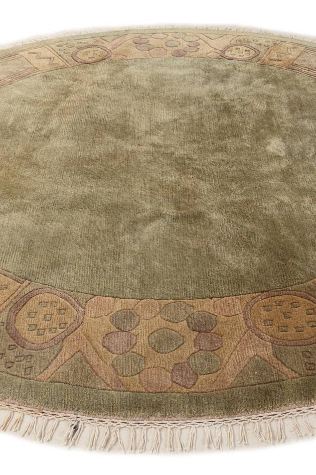 Detail image of 7' 2 x 7' 3 Hand Knotted Nepal Wool Round Rug