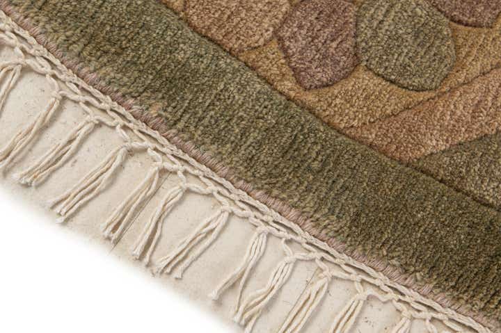 7' 2 x 7' 3 Hand Knotted Nepal Wool Round Rug