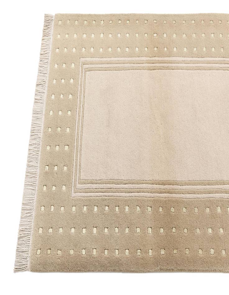 Detail image of 2' 11 x 9' 6 Darya Runner Rug