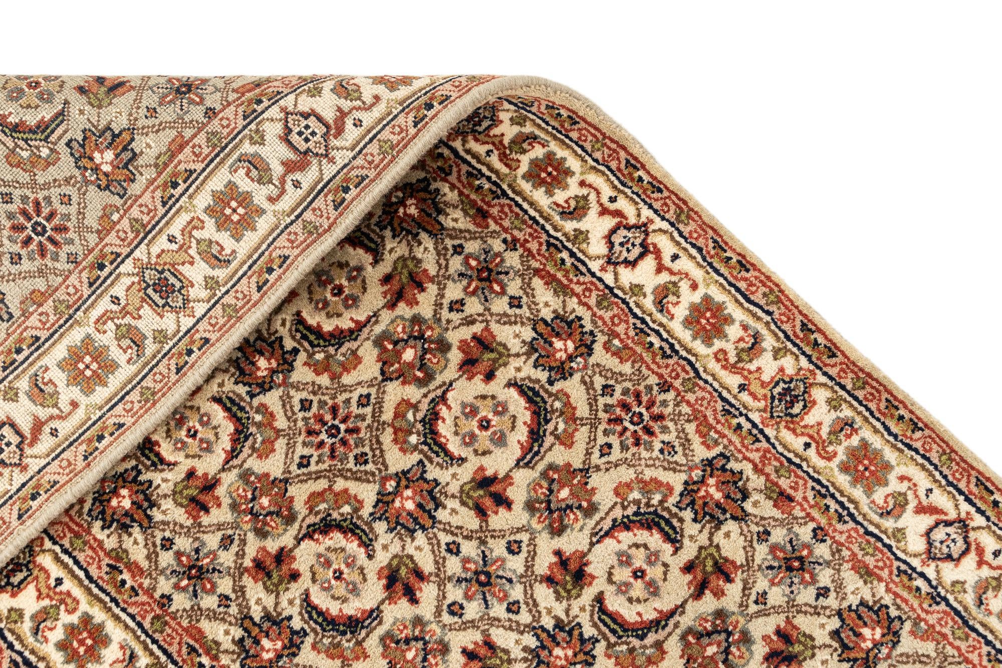 2' 6 x 9' 7 Hand Knotted Isfahan Wool Runner Rug